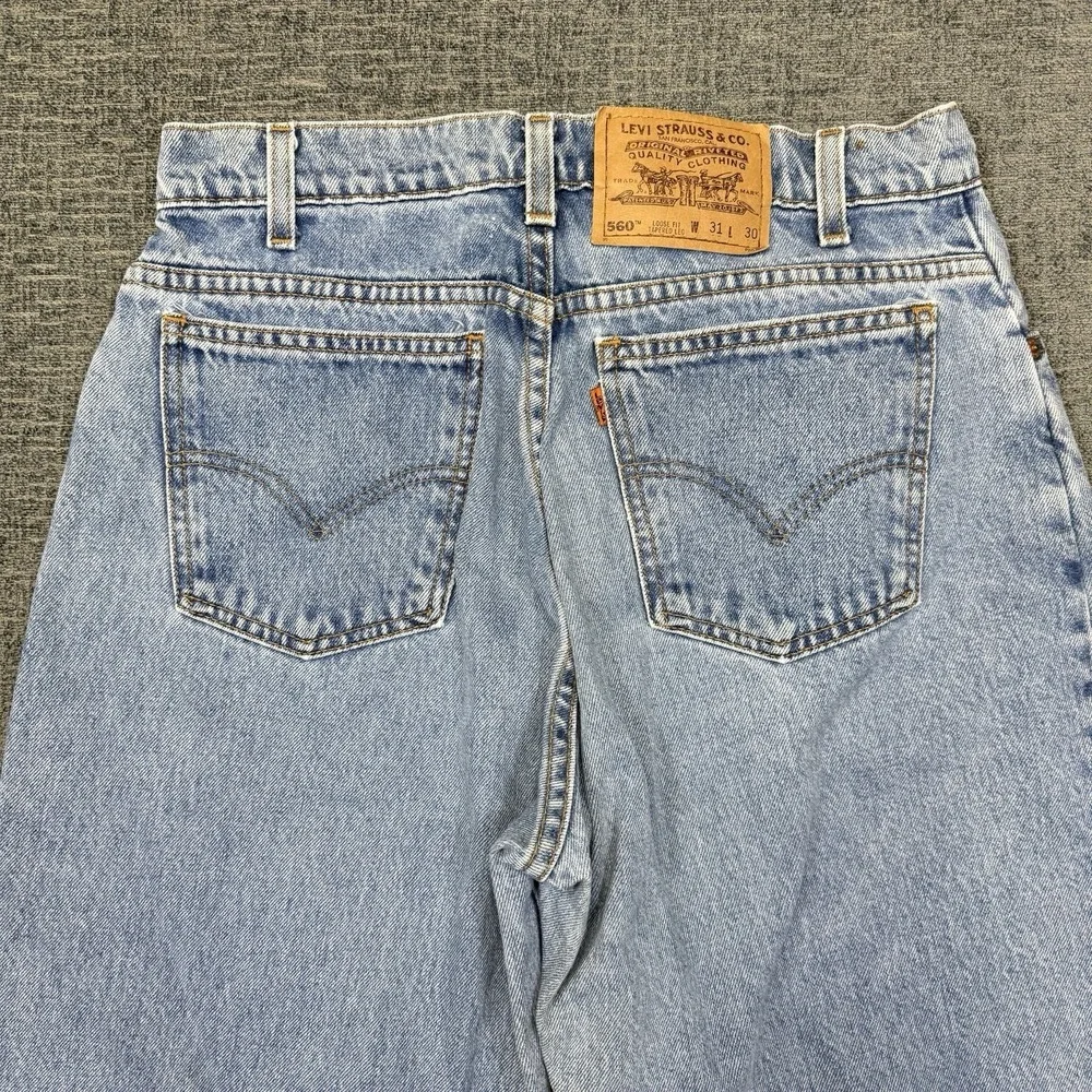 Vintage Levi's 560 Orange Tab Jeans Men's 31x30 Loose Fit Tapered Leg 90's